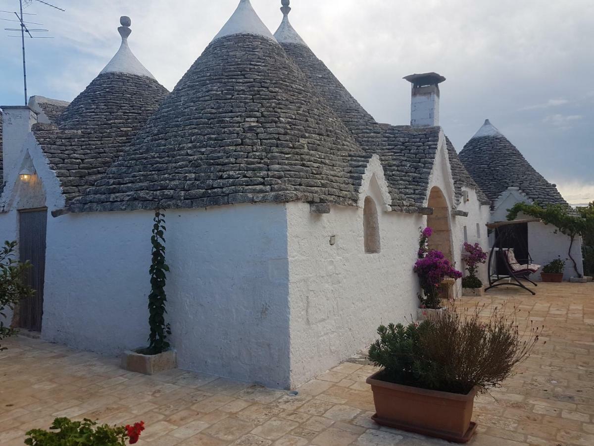 I Trulli Di Nonno Giovanni Alberobello Exterior photo